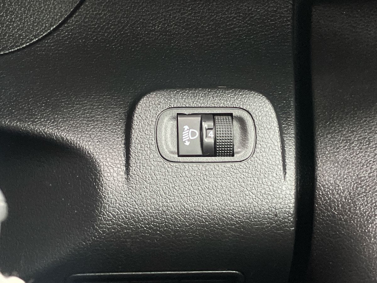 Used Peugeot Partner 2023 for sale - 76142199: Photo 27