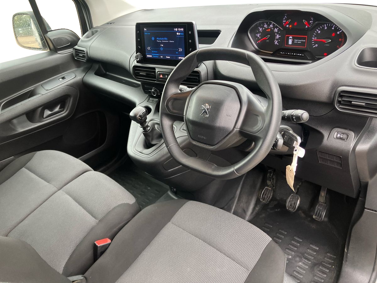 Used Peugeot Partner 2023 for sale - 76142199: Photo 9