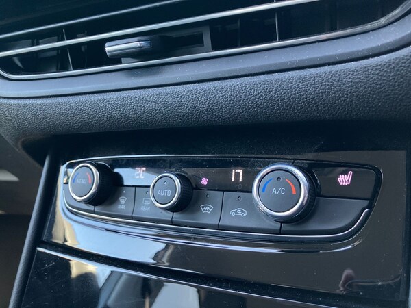 Used Vauxhall Grandland 2023 for sale - 75496826: Photo 14