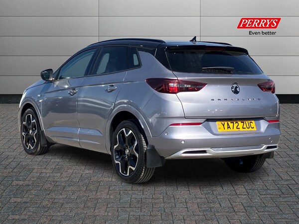 Used Vauxhall Grandland 2023 for sale - 75496826: Photo 2