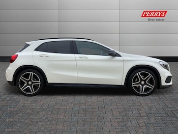 Used Mercedes-Benz GLA 2014 for sale - 76090306: Photo