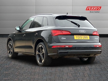Used Audi Q5 2019 for sale - 75592457: Photo