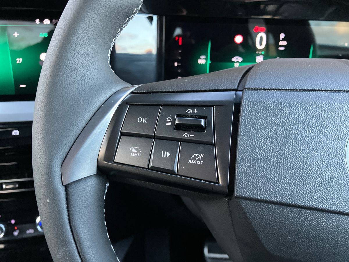 Used Vauxhall Mokka 2025 for sale - 76878362: Photo 16