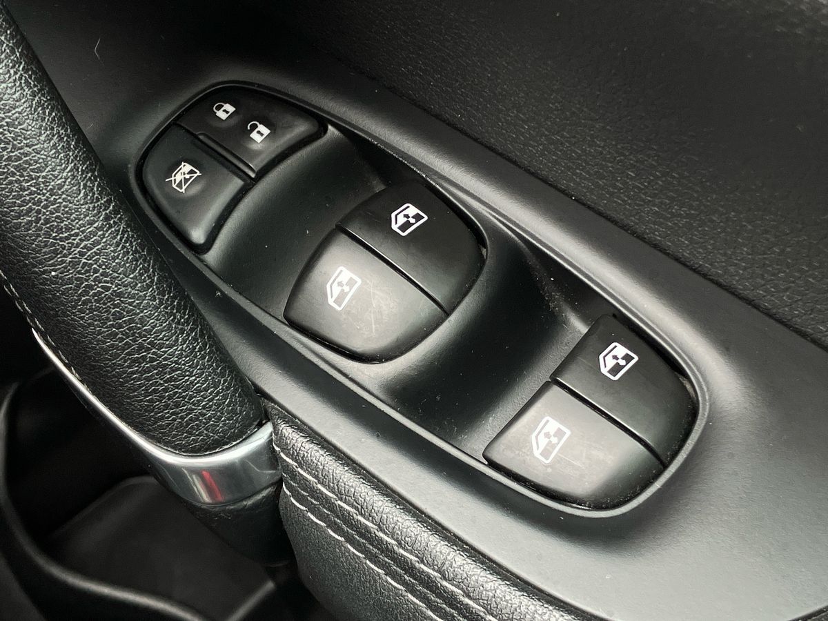 Used Nissan Qashqai 2017 for sale - 75919736: Photo 18