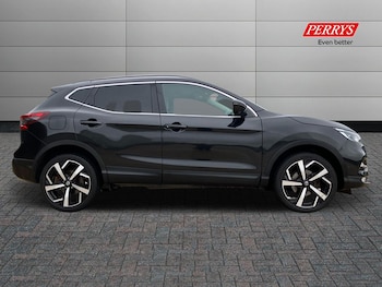 Used Nissan Qashqai 2017 for sale - 75919736: Photo