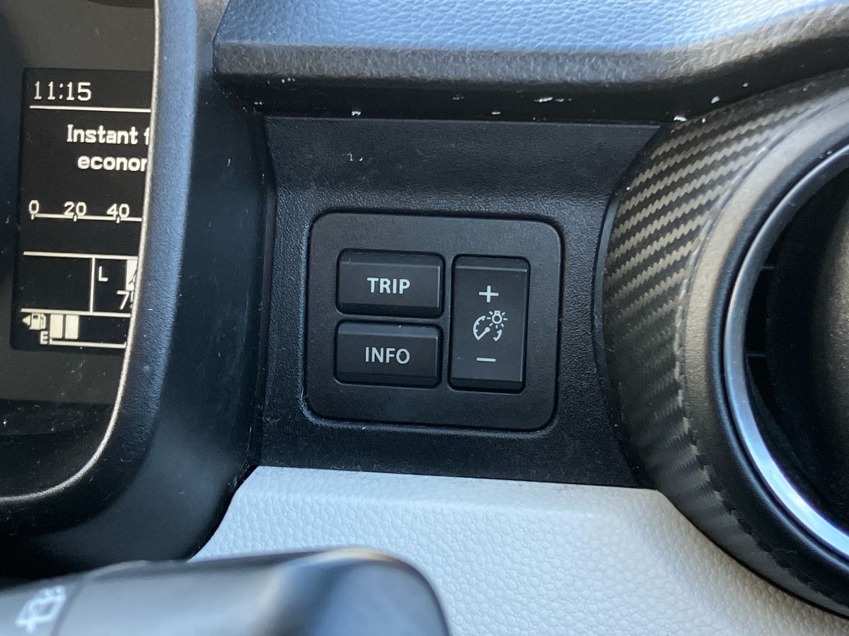 Used Suzuki Ignis 2018 for sale - 76351866: Photo 28