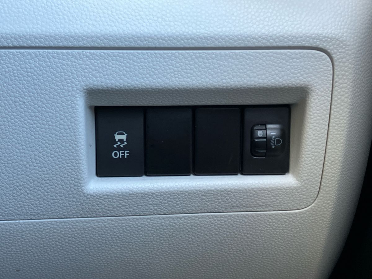 Used Suzuki Ignis 2018 for sale - 76351866: Photo 29