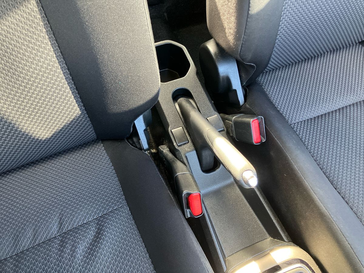 Used Suzuki Ignis 2018 for sale - 76351866: Photo 38