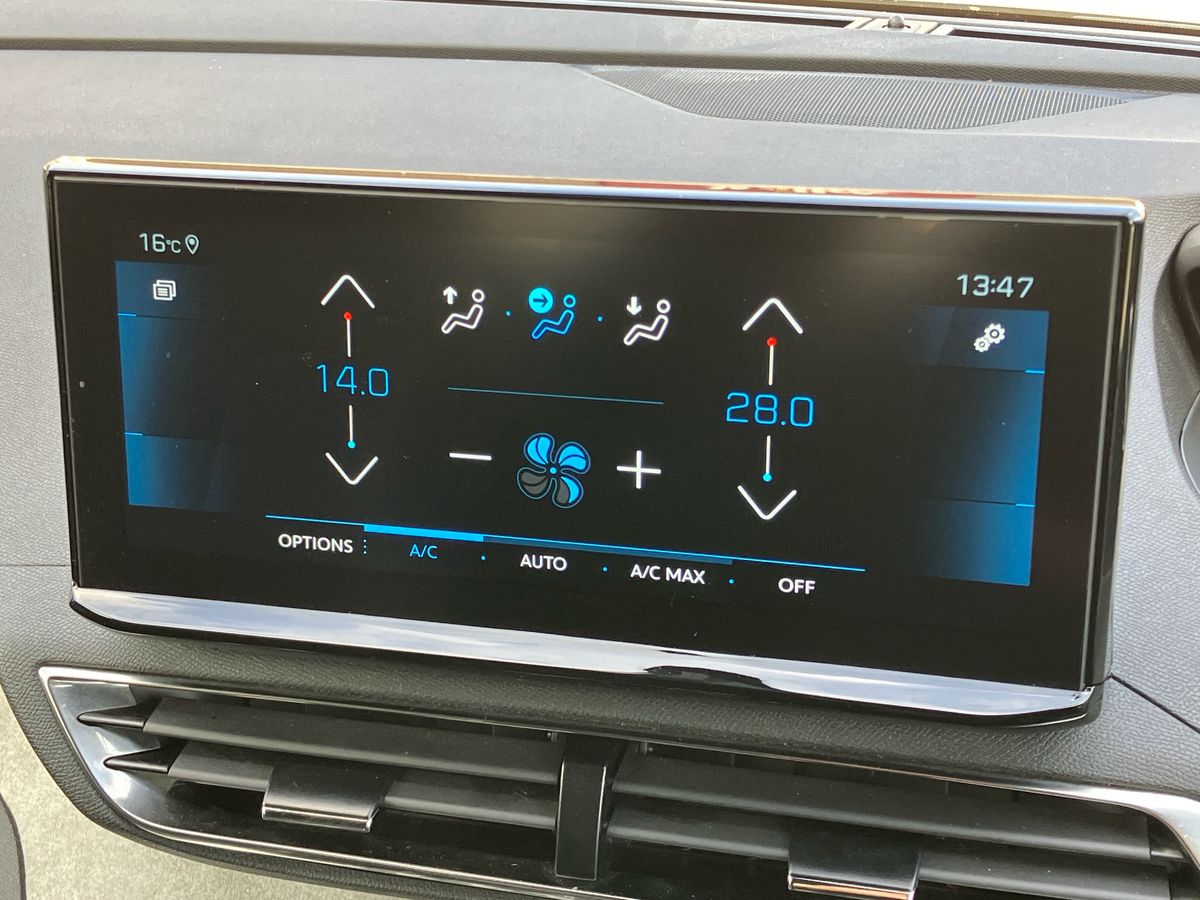 Used Peugeot 5008 2022 for sale - 76412880: Photo 12