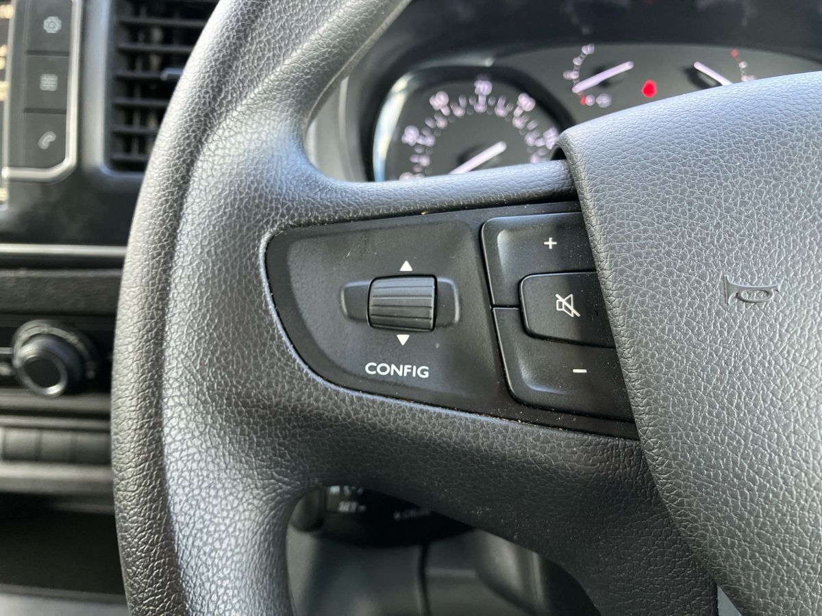 Used Vauxhall Vivaro 2022 for sale - 76249560: Photo 15
