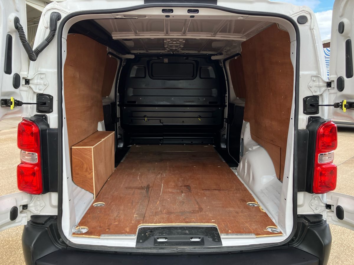 Used Vauxhall Vivaro 2022 for sale - 76249560: Photo 18