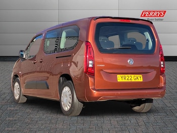 Used Vauxhall Combo Life 2022 for sale - 76300103: Photo