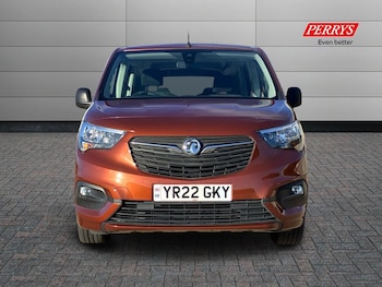 Used Vauxhall Combo Life 2022 for sale - 76300103: Photo