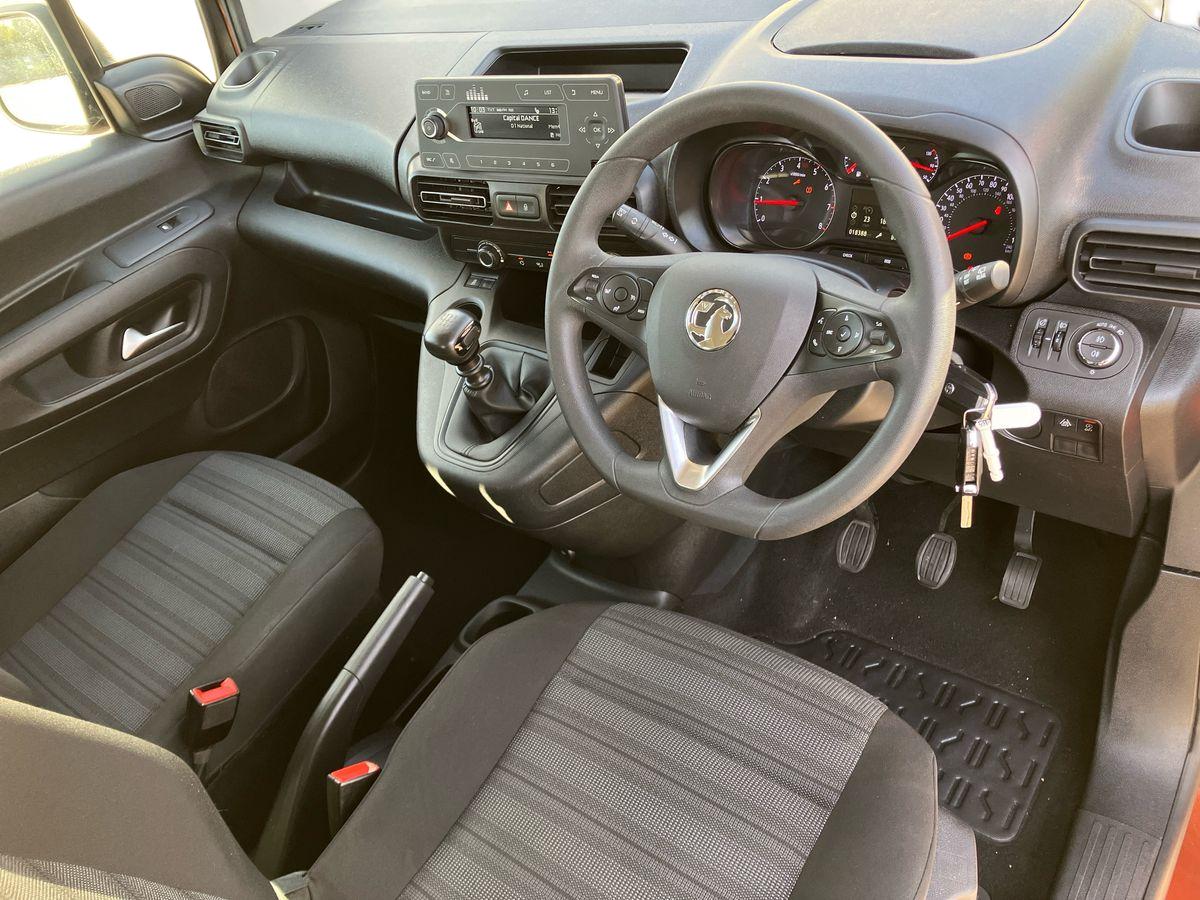 Used Vauxhall Combo Life 2022 for sale - 76300103: Photo 8