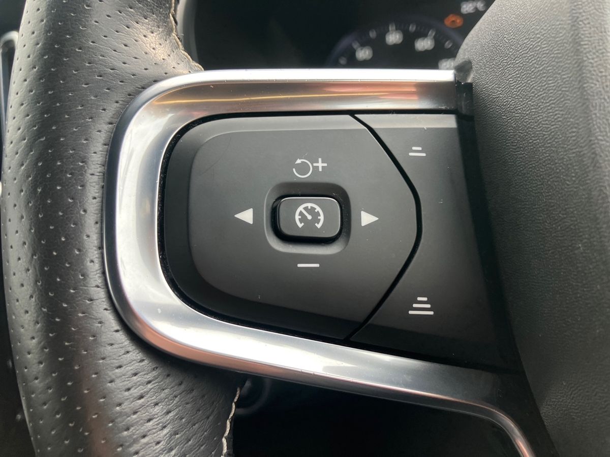 Used Volvo XC40 2021 for sale - 77666379: Photo 16