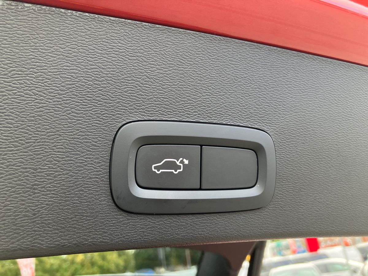 Used Volvo XC40 2021 for sale - 77666379: Photo 21