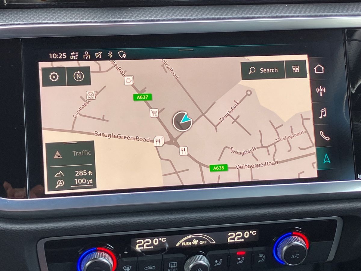 Used Audi Q3 2022 for sale - 76577557: Photo 11