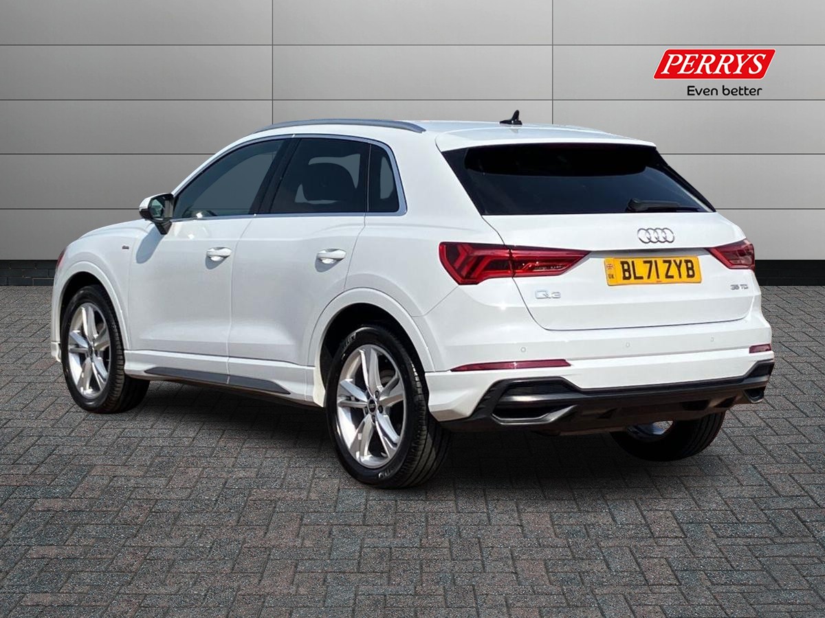 Used Audi Q3 2022 for sale - 76577557: Photo 2