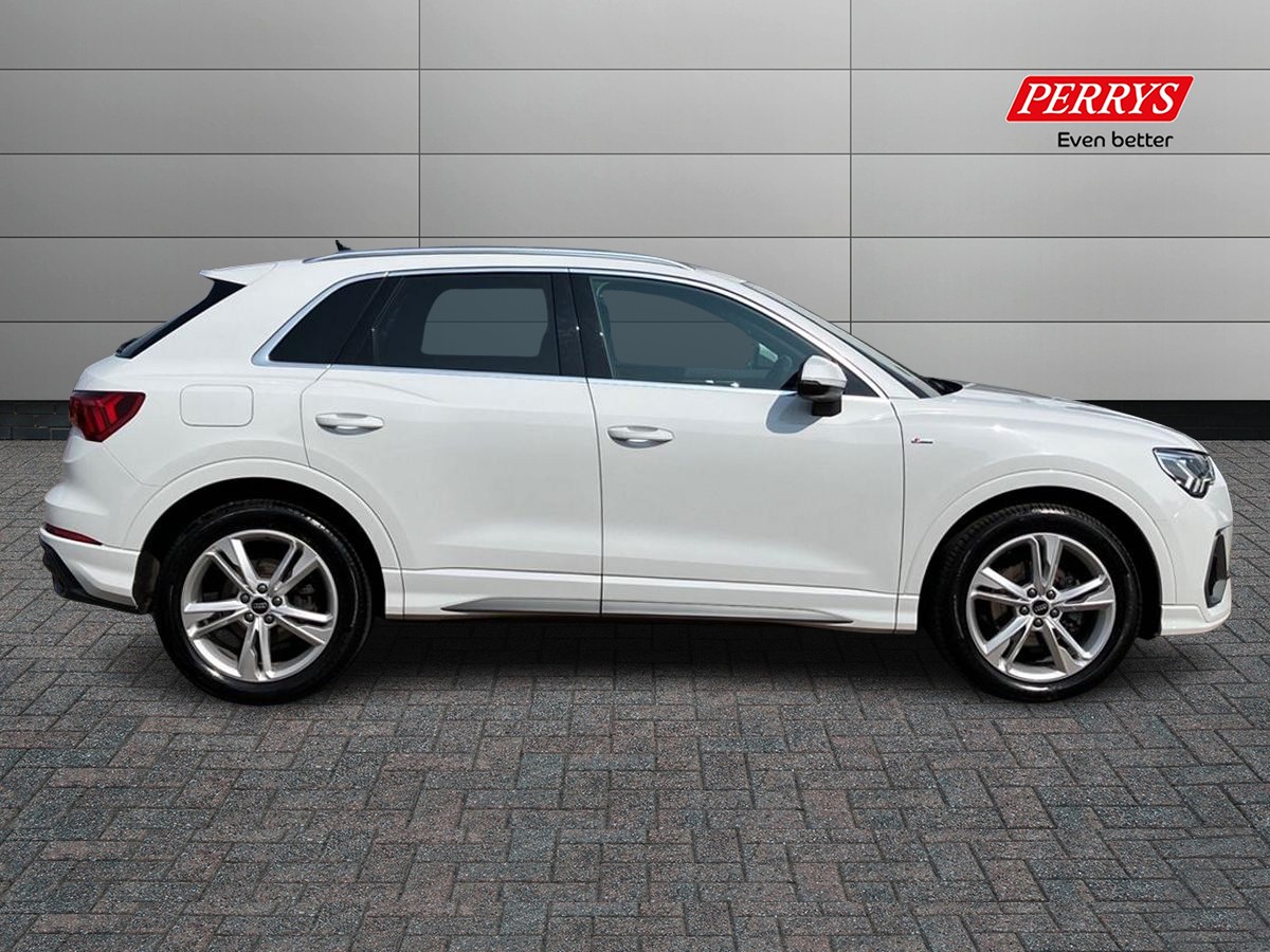 Used Audi Q3 2022 for sale - 76577557: Photo 3