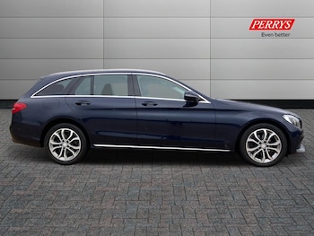 Used Mercedes-Benz C-Class 2016 for sale - 75919661: Photo 3