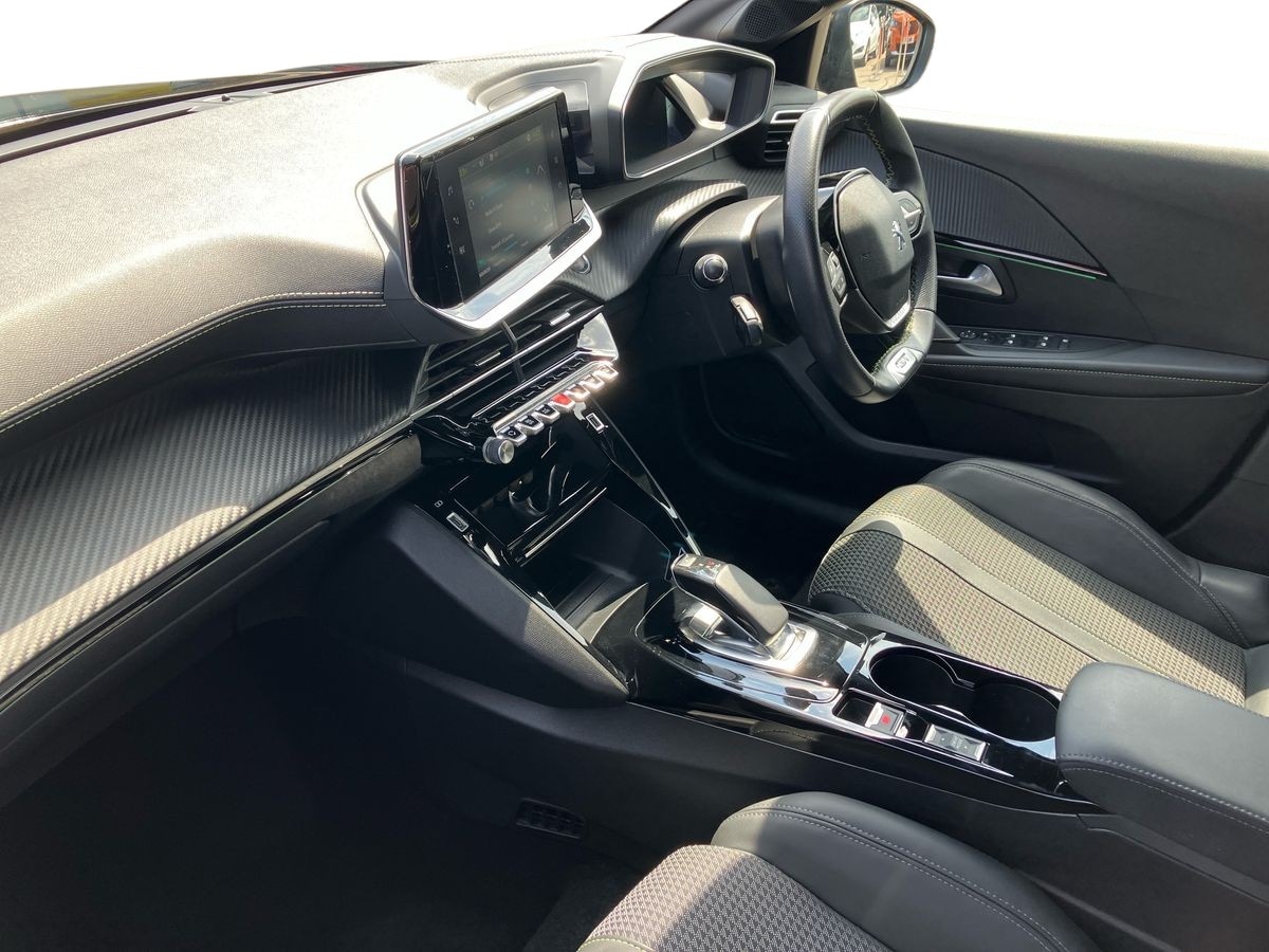 Used Peugeot 208 2020 for sale - 77195957: Photo 6