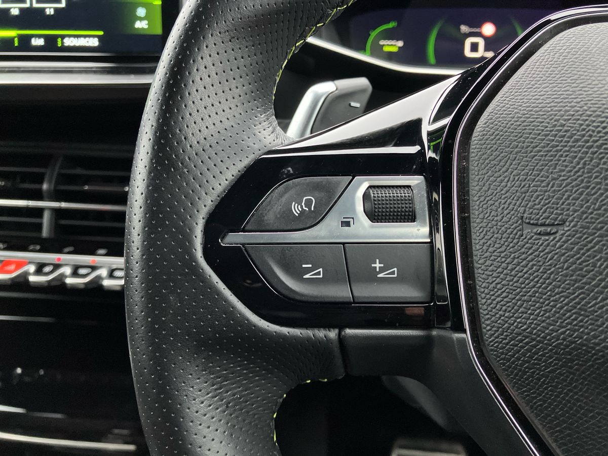 Used Peugeot 2008 2022 for sale - 77221118: Photo 16