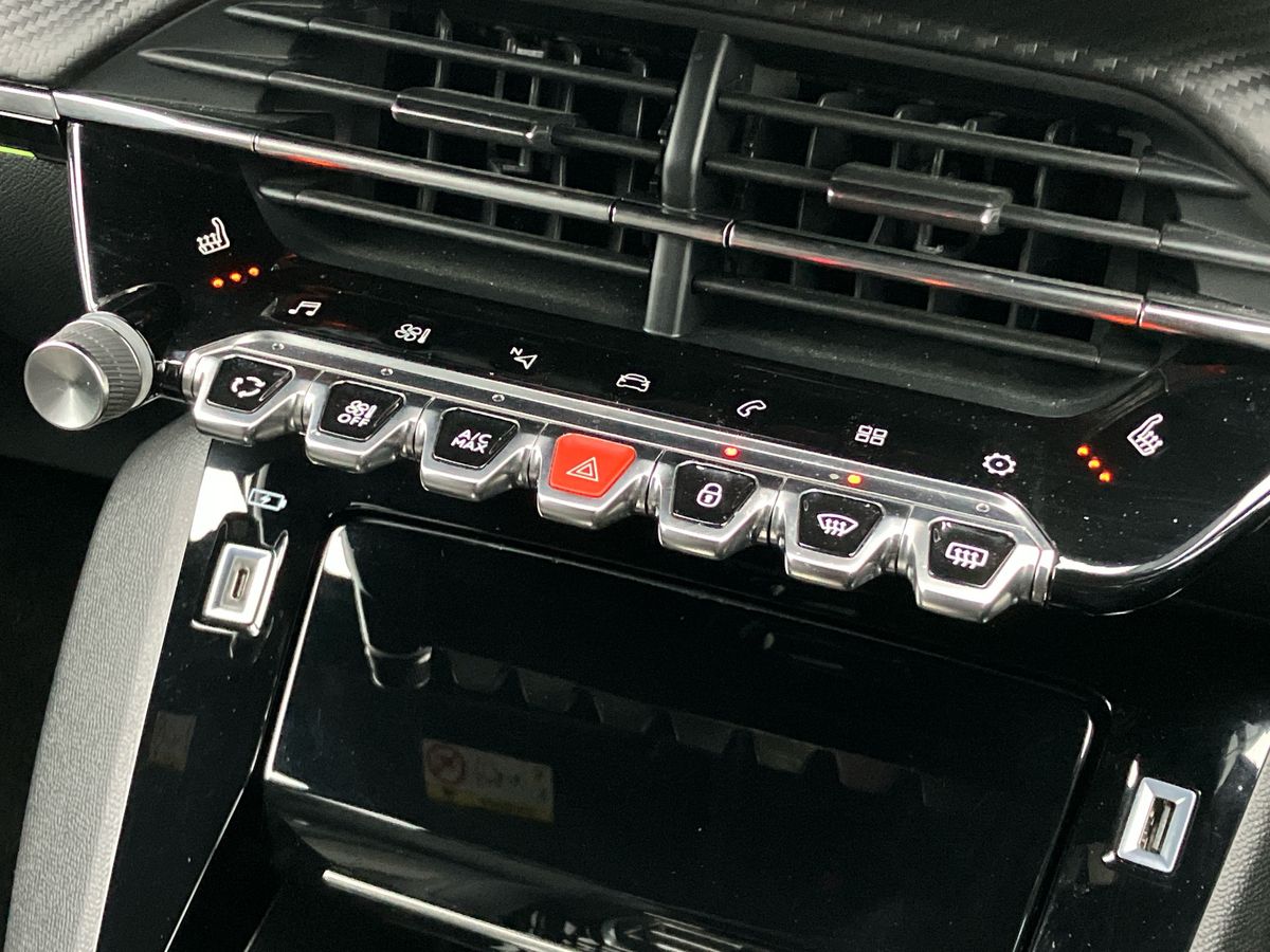 Used Peugeot 2008 2022 for sale - 77221118: Photo 42