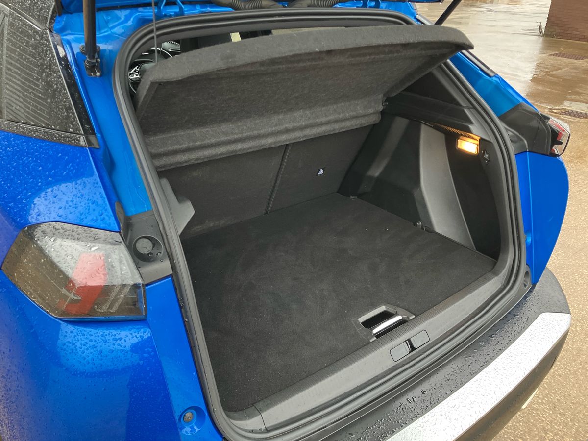 Used Peugeot 2008 2022 for sale - 77221118: Photo 56