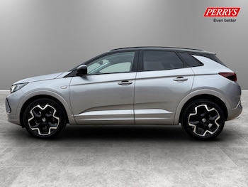 Used Vauxhall Grandland 2024 for sale - 78026639: Photo