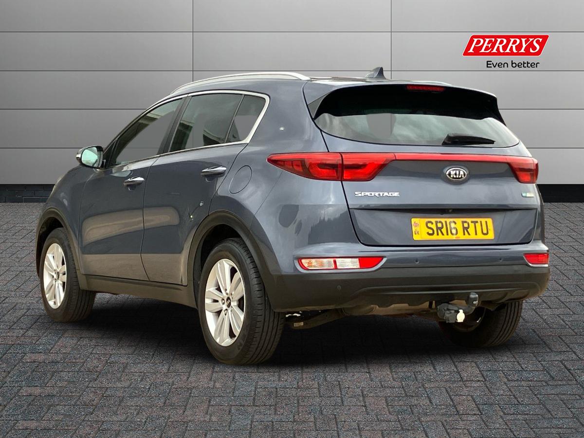 Used Kia Sportage 2016 for sale - 76518230: Photo 2