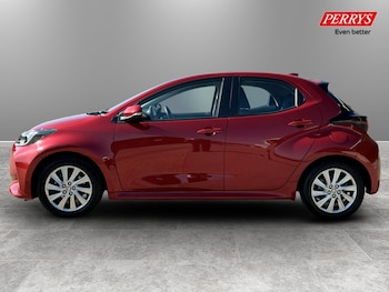 Used Toyota Yaris 2022 for sale - 77831332: Photo