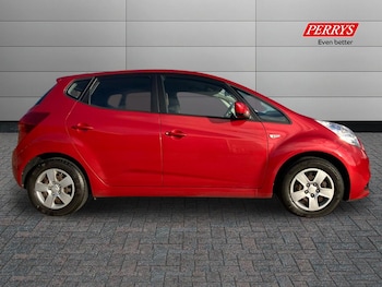 Used Kia Venga 2018 for sale - 76565819: Photo