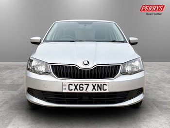 Used Skoda Fabia 2017 for sale - 77743559: Photo