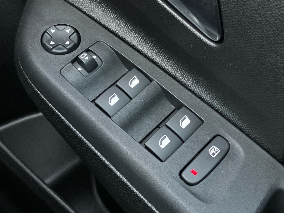 Used Vauxhall Corsa 2025 for sale - 76391967: Photo 18