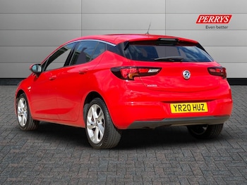 Used Vauxhall Astra 2020 for sale - 76035366: Photo 2