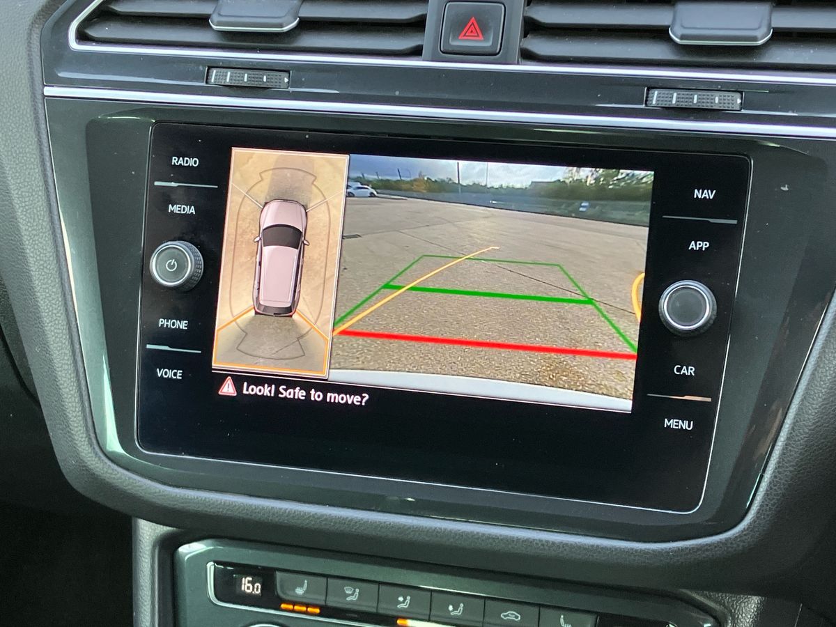 Used Volkswagen Tiguan 2020 for sale - 76392048: Photo 38