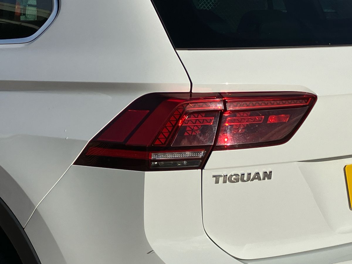 Used Volkswagen Tiguan 2020 for sale - 76392048: Photo 58