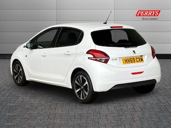 Used Peugeot 208 2019 for sale - 77195991: Photo