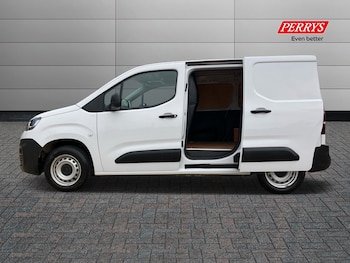 Used Citroen Berlingo 2023 for sale - 75212707: Photo