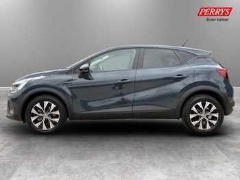 Used Renault Captur 2024 for sale - 78775405: Photo