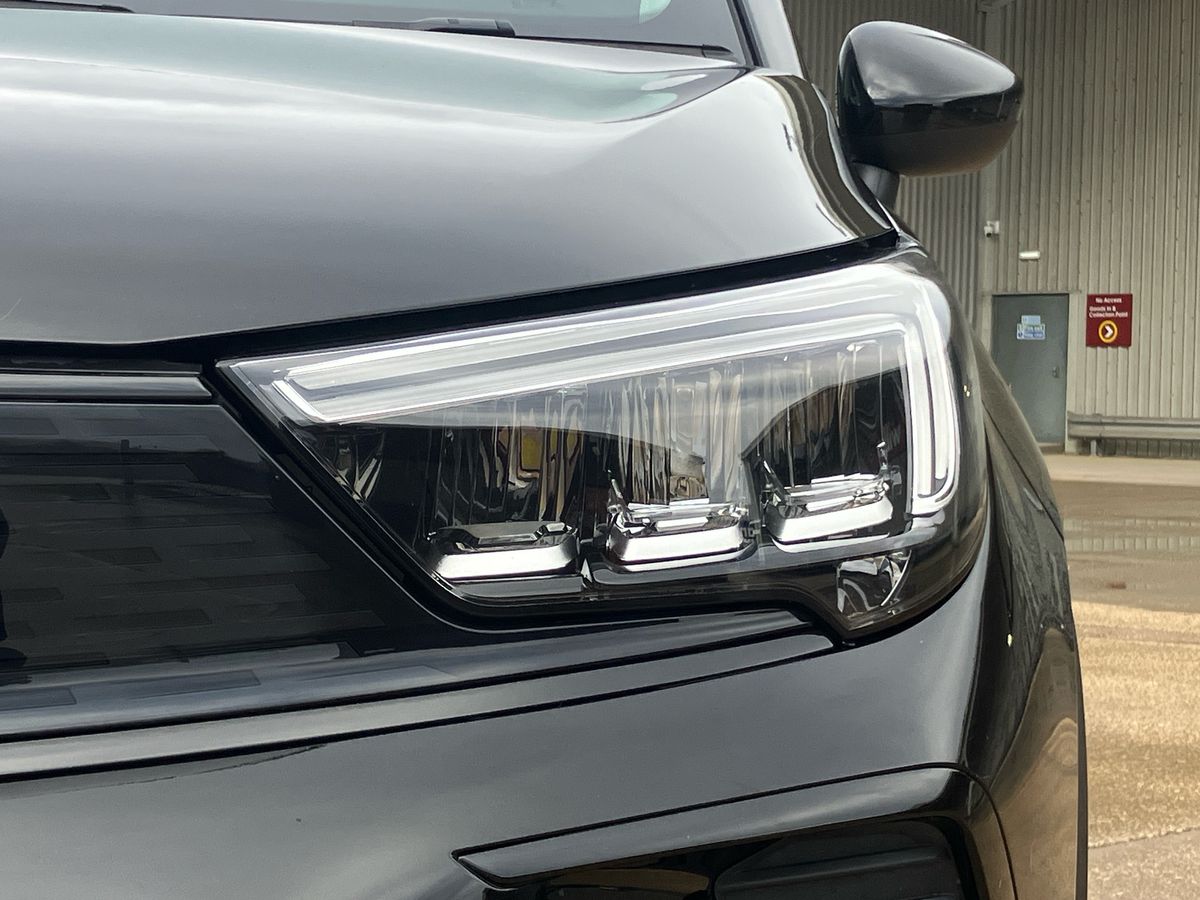 Used Vauxhall Crossland 2022 for sale - 76142110: Photo 13