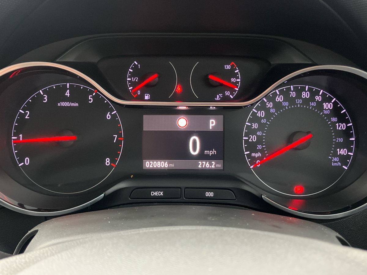 Used Vauxhall Crossland 2022 for sale - 76142110: Photo 14