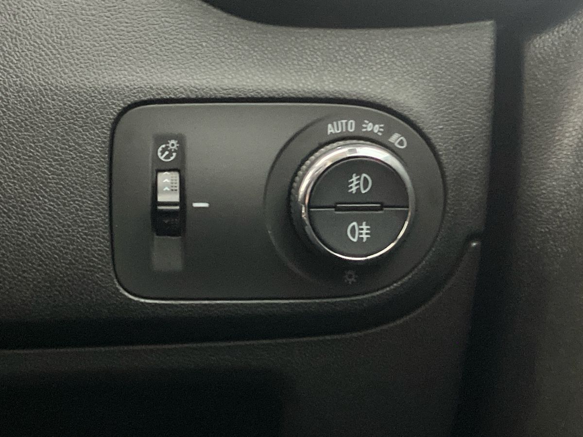 Used Vauxhall Crossland 2022 for sale - 76142110: Photo 27