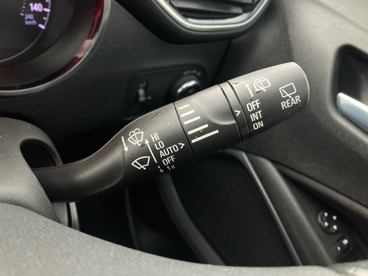 Used Vauxhall Crossland 2022 for sale - 76142110: Photo 30