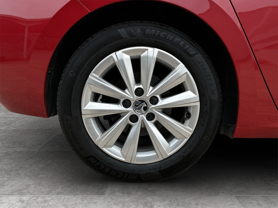 Used Vauxhall Astra 2023 for sale - 78011994: Photo 9