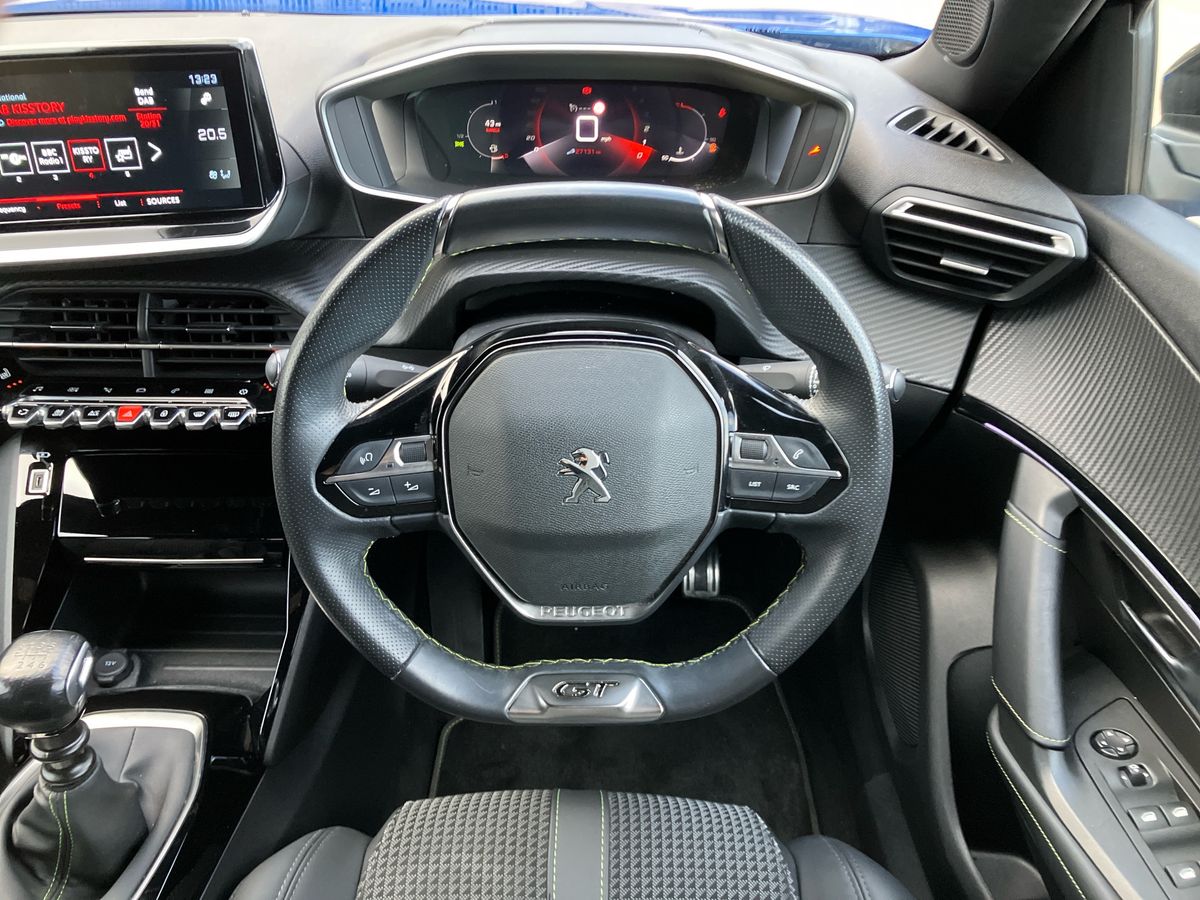 Used Peugeot 2008 2022 for sale - 76650468: Photo 16