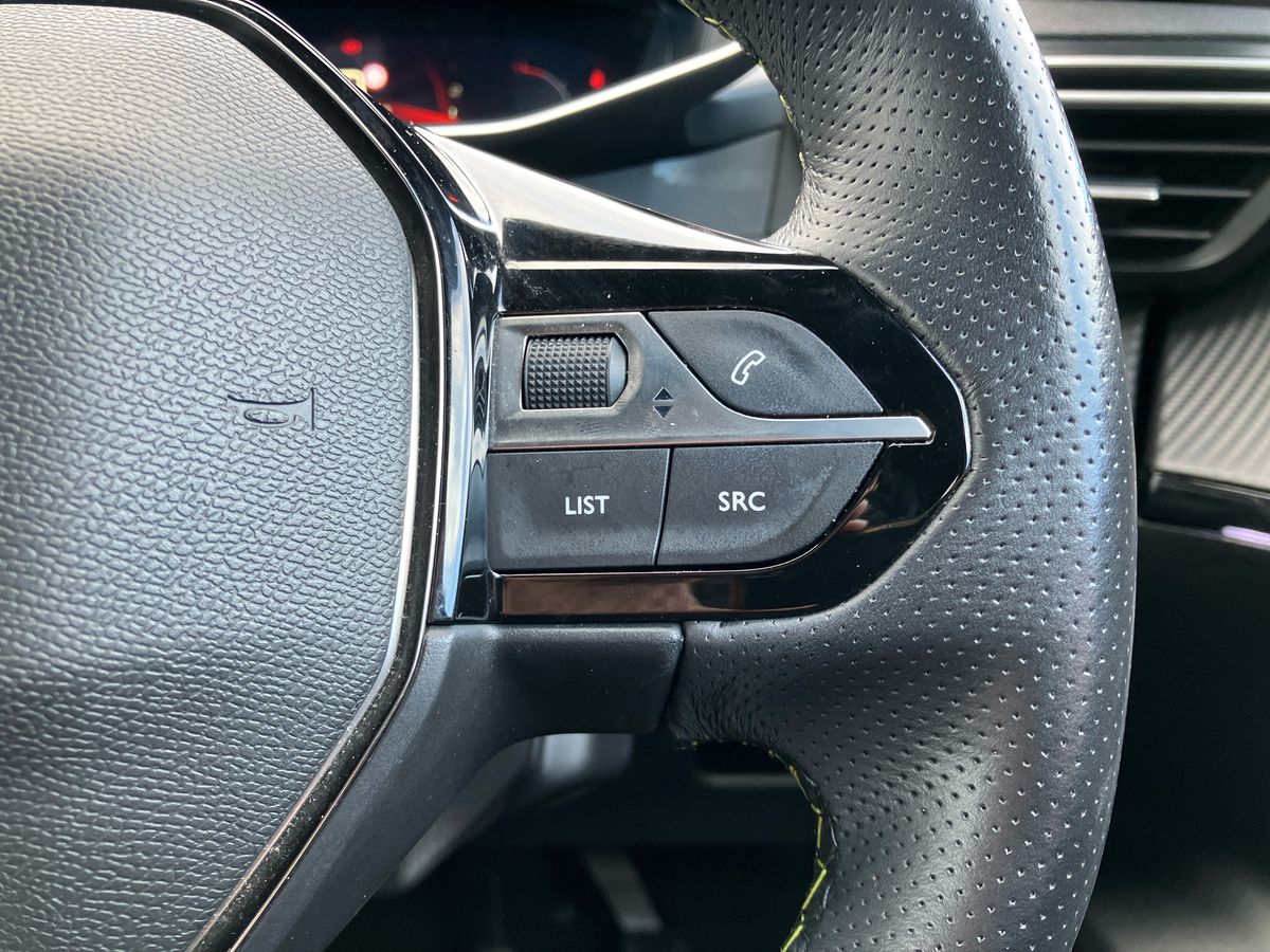 Used Peugeot 2008 2022 for sale - 76650468: Photo 30