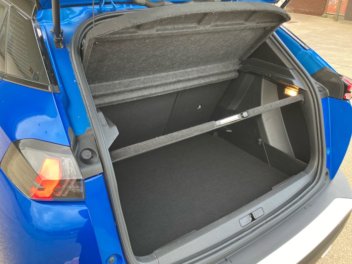 Used Peugeot 2008 2022 for sale - 76650468: Photo 56