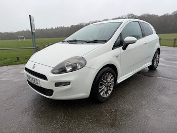 Used Fiat Punto 2012 for sale - 77968902: Photo