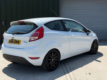 Used Ford Fiesta 2014 for sale - 79218708: Photo